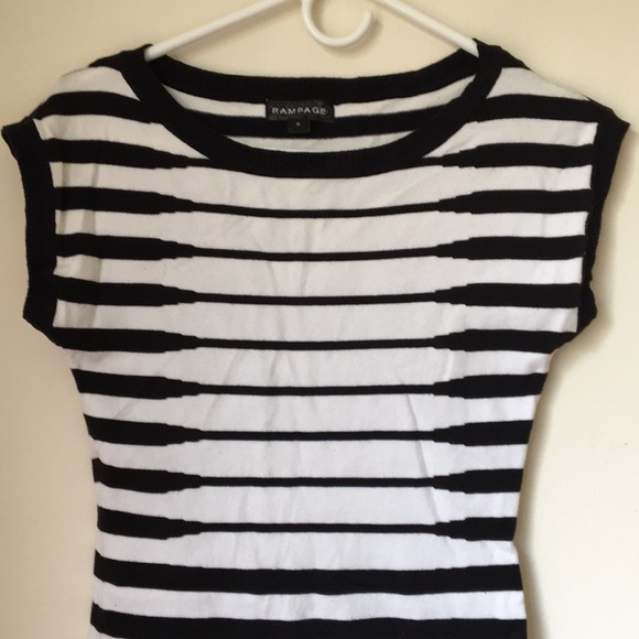 Rampage dress - Picture 2 of 6